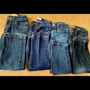 7 pairs of boy jeans in great conditions